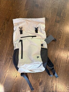 Fabletics Men’s Light Gray and Black Roll-Top Backpack